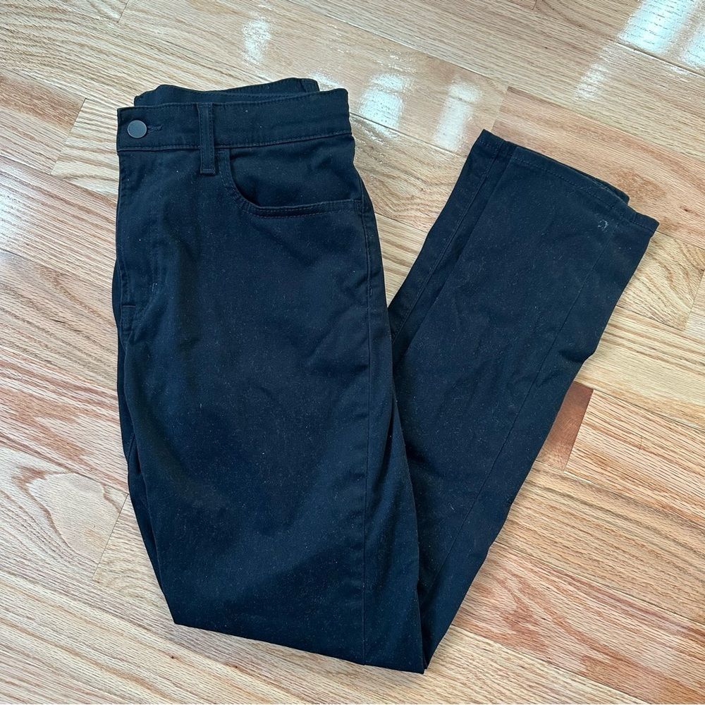 NWOT 30x31 EZY Black SKINNY TAPERED LOW RISE EZY JEANS Uniqlo Men’s